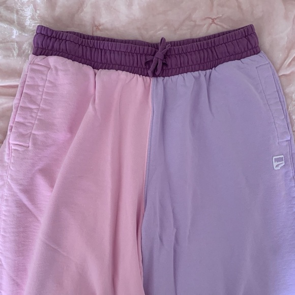 ASOS Exclusive x Puma Pastel Colorblock Sweatpants - Picture 5 of 6